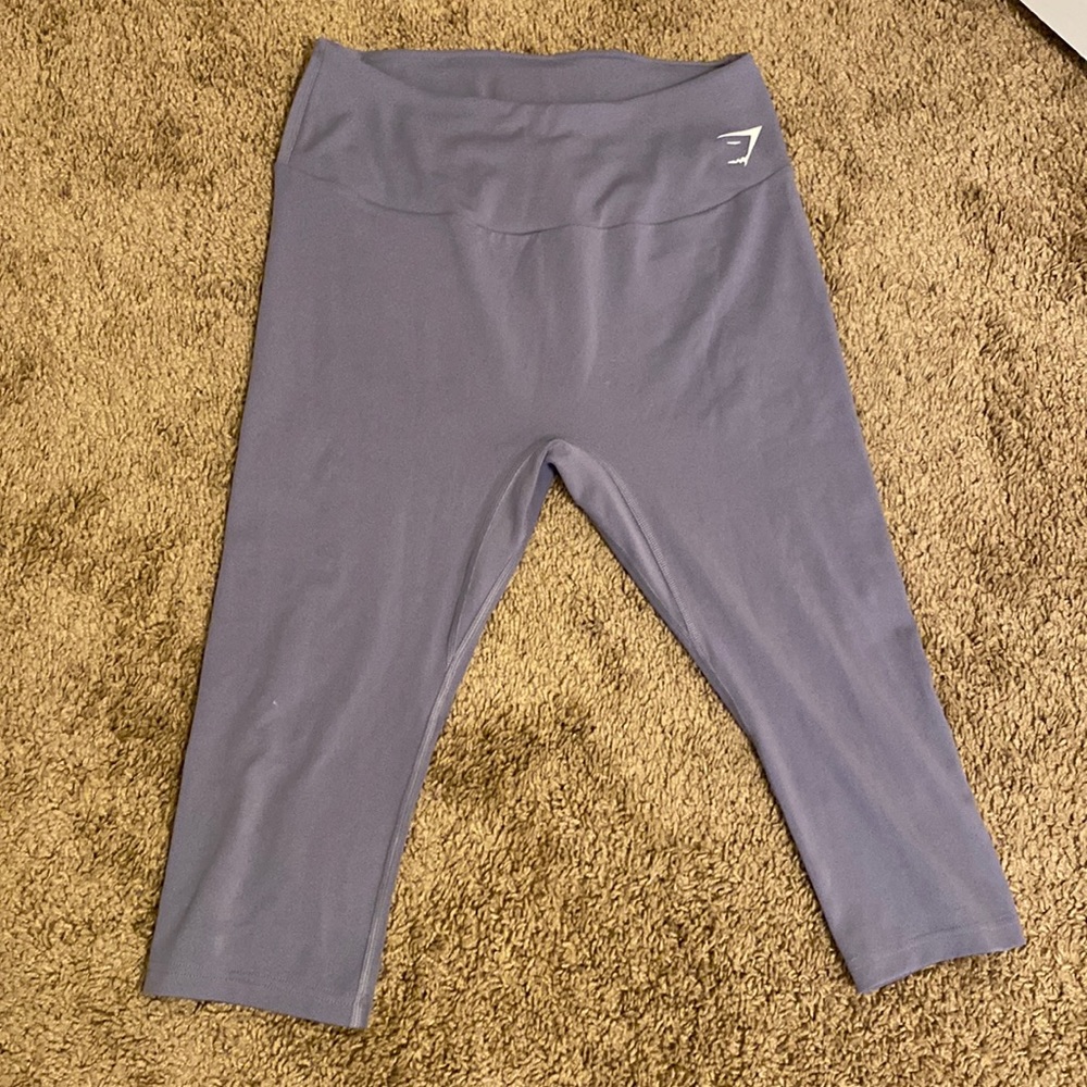 EUC Ladies GYMSHARK CAPRIS XL